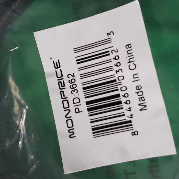 Monoprice Commercial High Speed HDMI Cable 10ft Black 4K - Picture 2 of 3